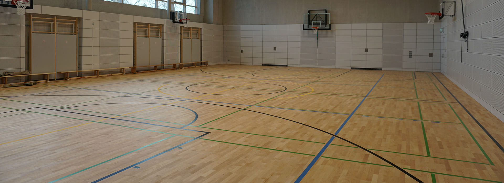 HARO Sports floors and protective walls installed in new school gym