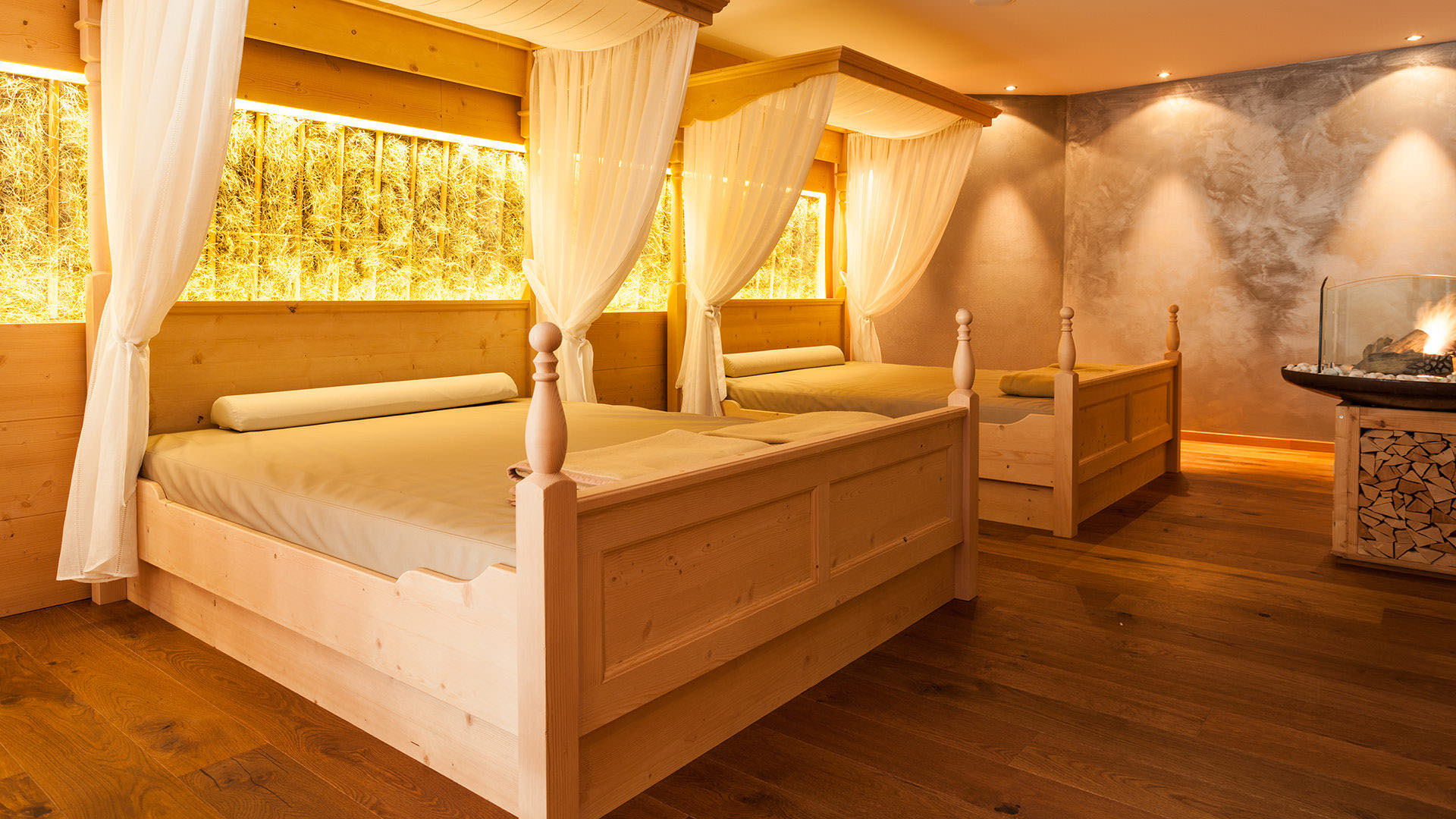 Modern alpine style featuring sophisticated Plank 1-Strips from HARO