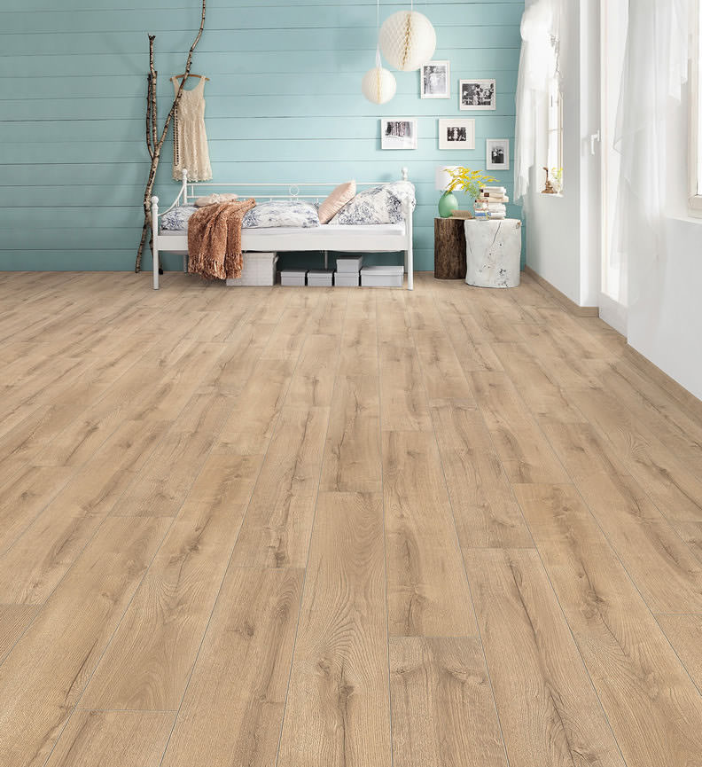 Laminat T75 LA 4V Eiche Verano 533102 QV 2014