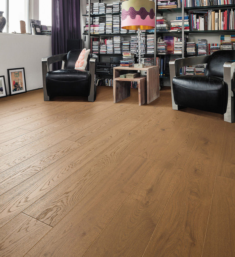 Parkett LA 4V Eiche Puro caramel Sauvage struk  Int01