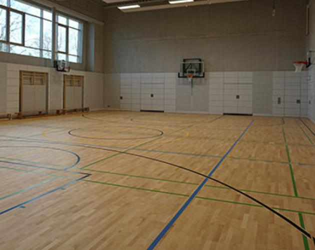 HARO Sports floors and protective walls installed in new school gym