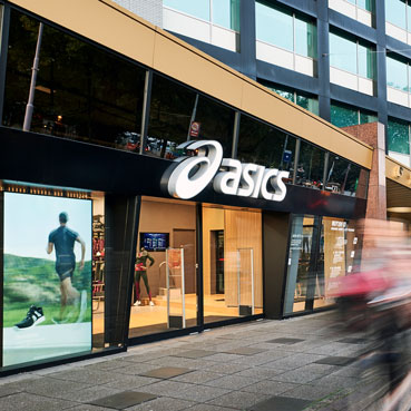 Asics Store in Amsterdam opts for HARO Parquet