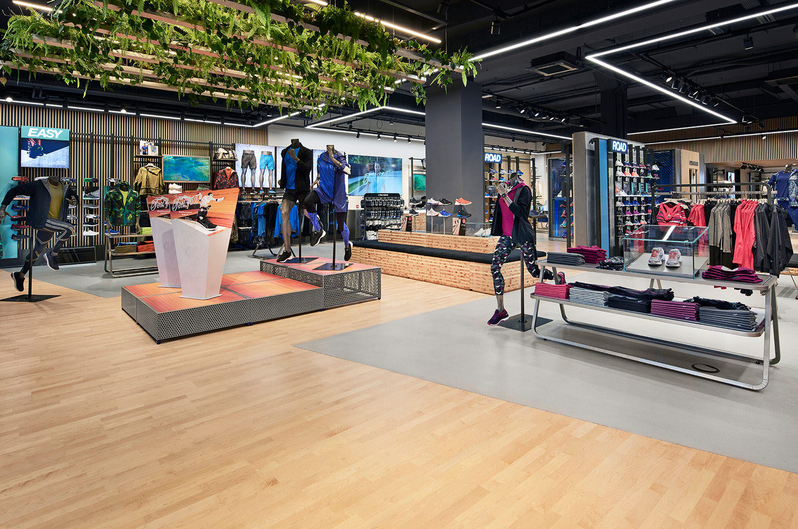 Asics Store in Amsterdam opts for HARO Parquet