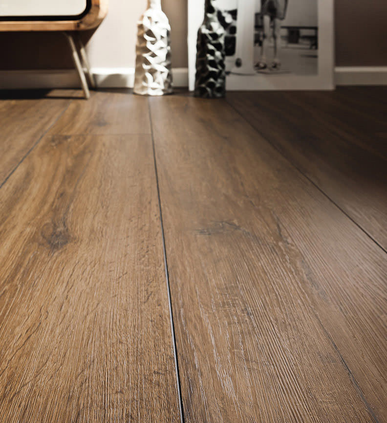 Disano Classic LA XL 4V Franz Raeuchereiche  Int02