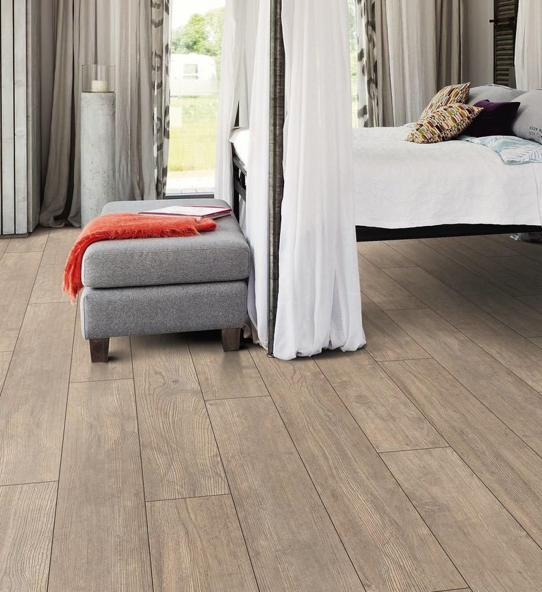  haro laminatboden landhausdiele 4v kastanie impresso strukturiert matt int04