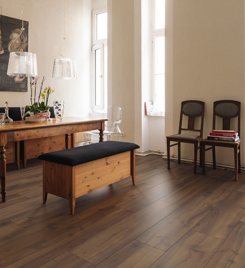 Laminat Campus 4V Nussbaum Romano  Int01