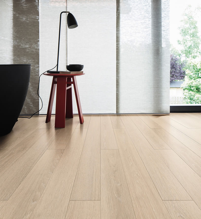 Laminat Loft 4V Eiche weiss gekalkt  Int01