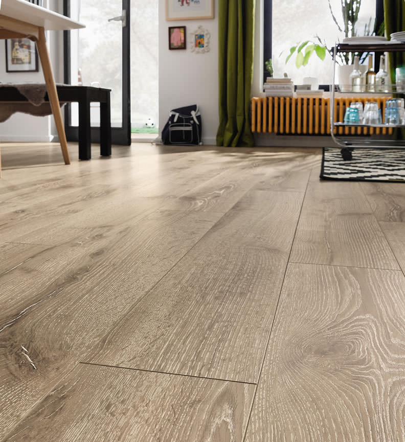 Laminat T100 LA 4V Eiche nevara gekalkt  Int01