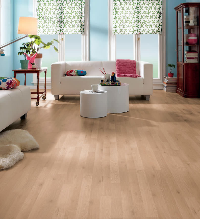 Laminat T75 3Stab Steineiche 526785 Int01