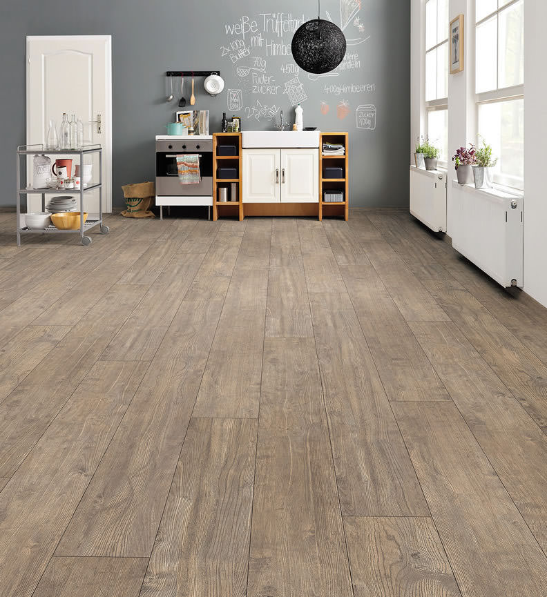 Laminat Gran Via 4V SE Wildkastanie 534022 QV 2014