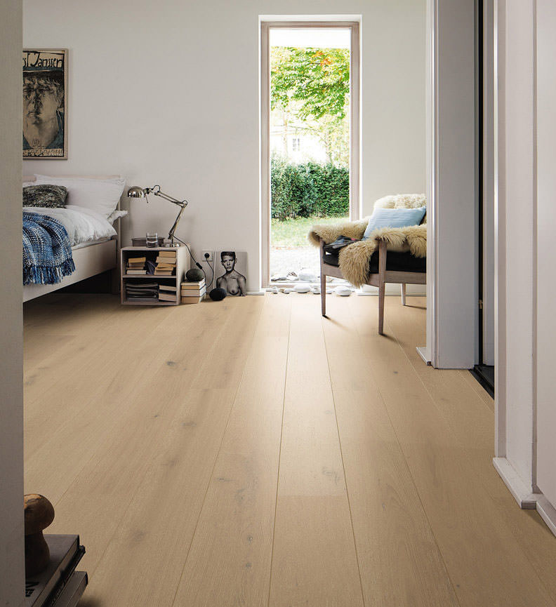 Parkett LA 2V Eiche salinweiss gekalkt Sauvage struk  Int01