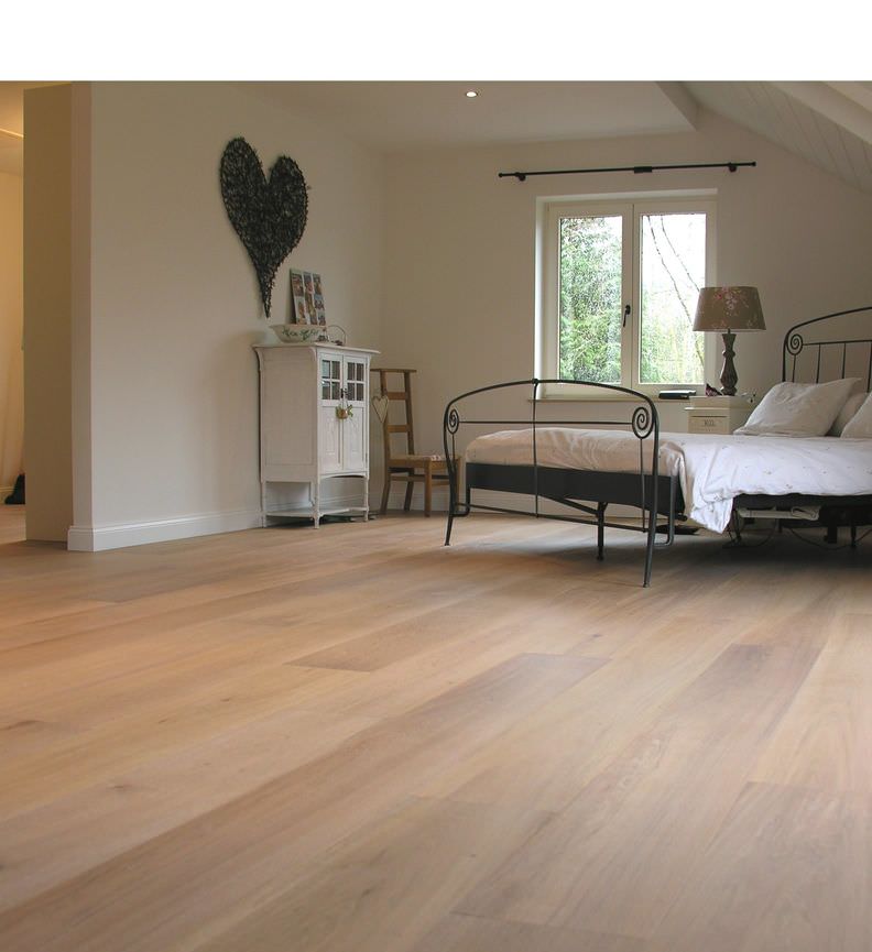  HARO PARKETT Landhausdiele 2VM Eiche Alabama strukturiert QV